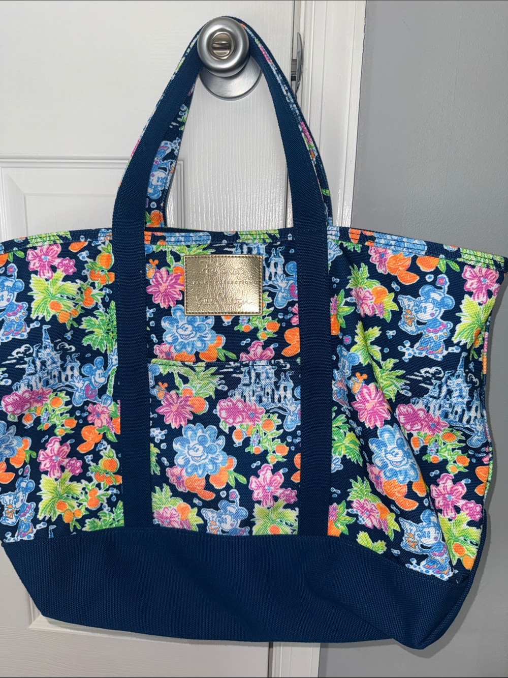 Lilly Pulitzer Disney Tote Bag - Picture 10 of 10